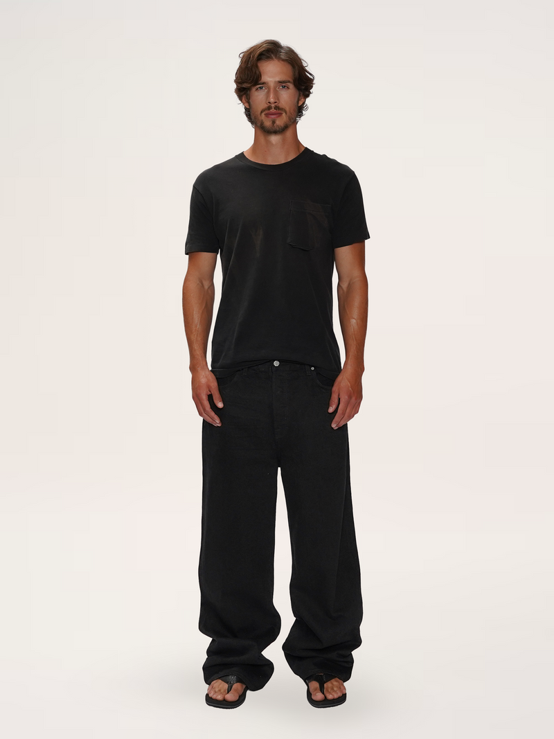 RELAXED WIDE LEG JEAN