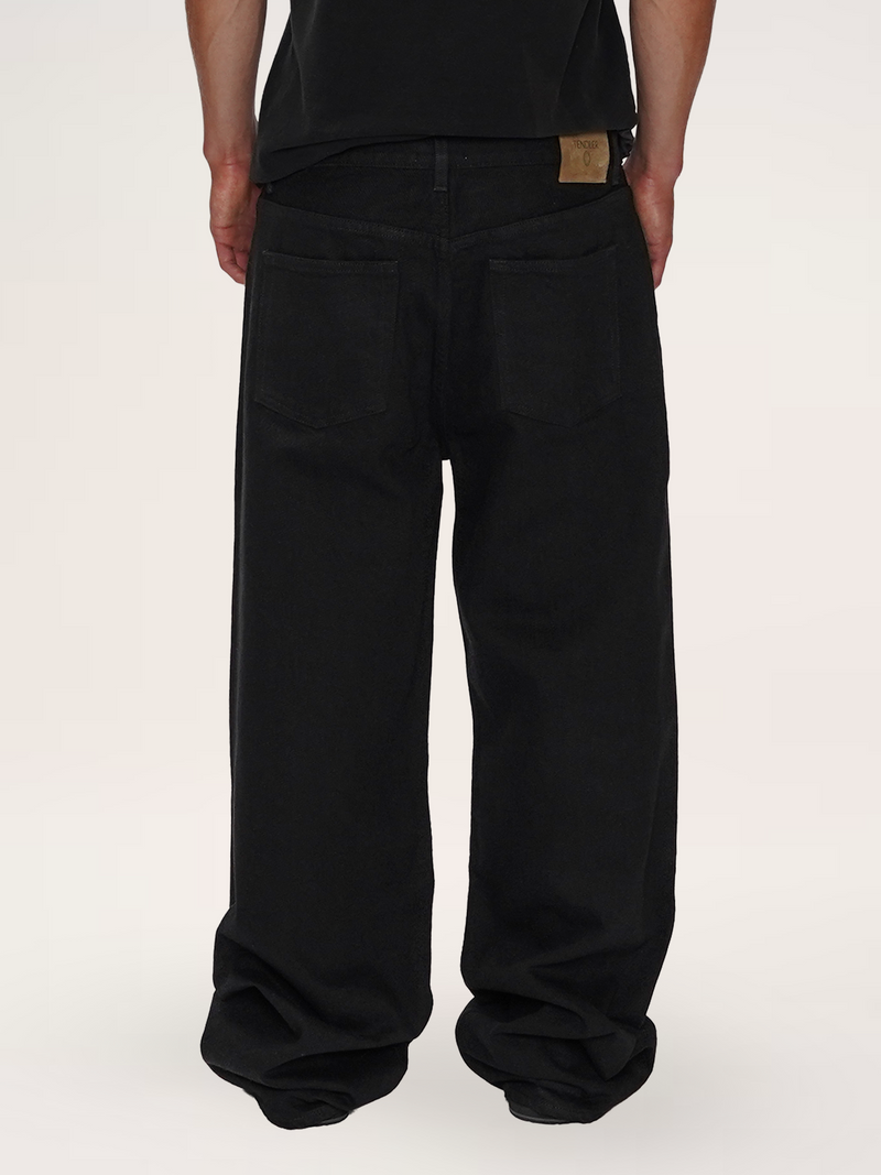 RELAXED WIDE LEG JEAN