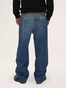 RELAXED WIDE LEG JEAN