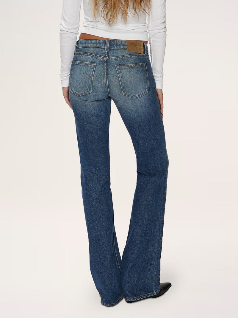 LOW RISE MINI BOOT JEAN