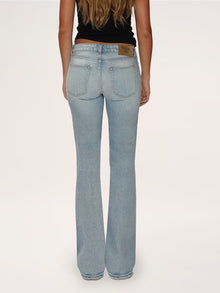 LOW RISE MINI BOOT JEAN
